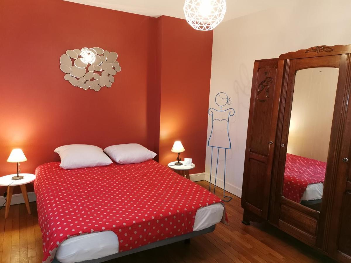 Authentique Gite 1950 Poitiers Futuroscope Aquascope, 1A9Prsn, 3 Pkg, 3 Etoiles A 6Prsn Et 3 Appoints Eco-Responsable Экстерьер фото